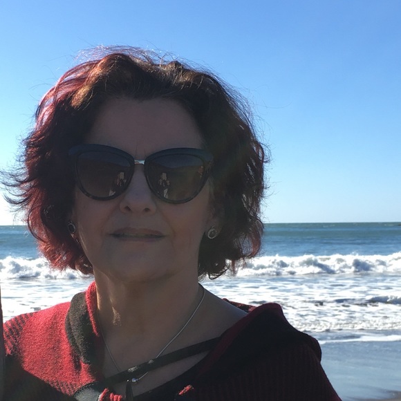 Meet your Posher, Bonnie - Picture 1 of 1